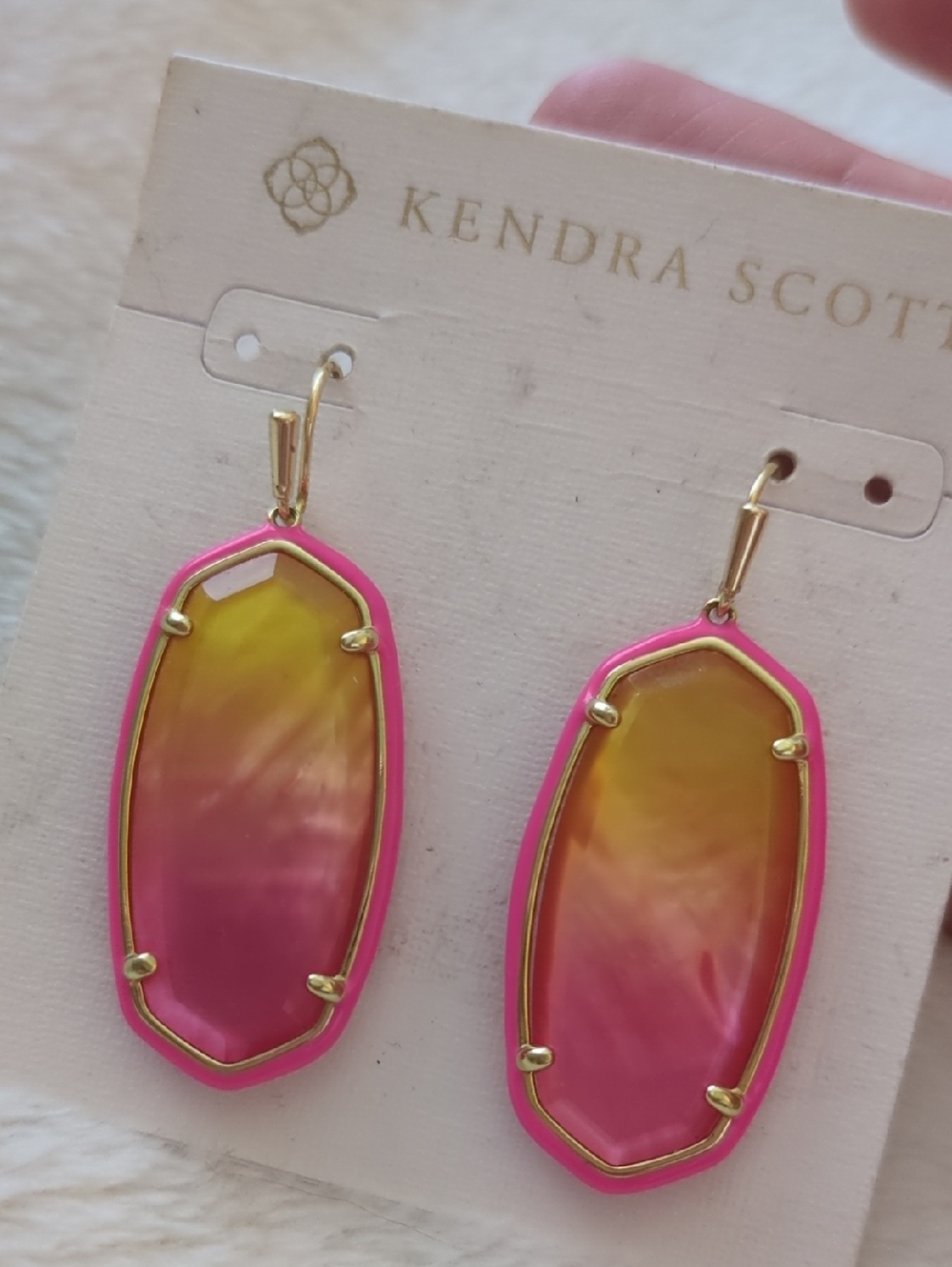 NEW Kendra Scott Pink Enamel Ombre Sunset Illusion Drop Earrings